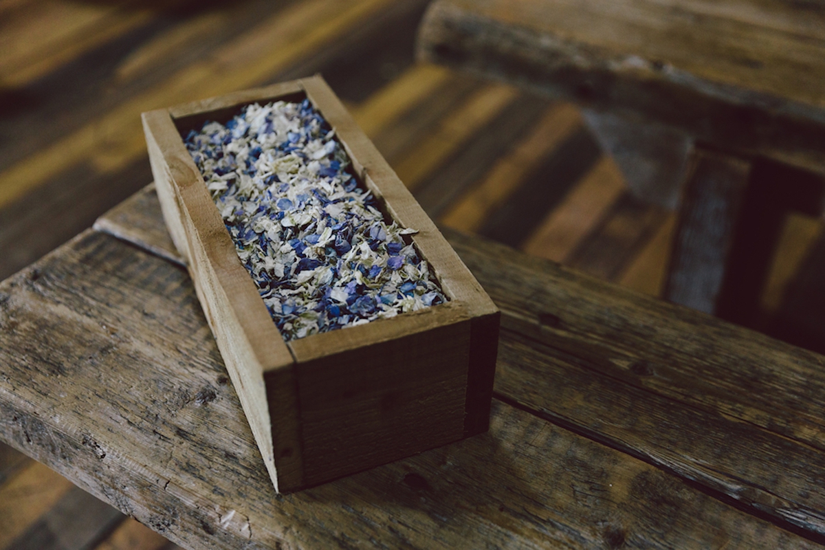 Other Ways Of Dispensing Biodegradable Wedding Confetti Other Ways Of Dispensing Biodegradable Wedding Confetti