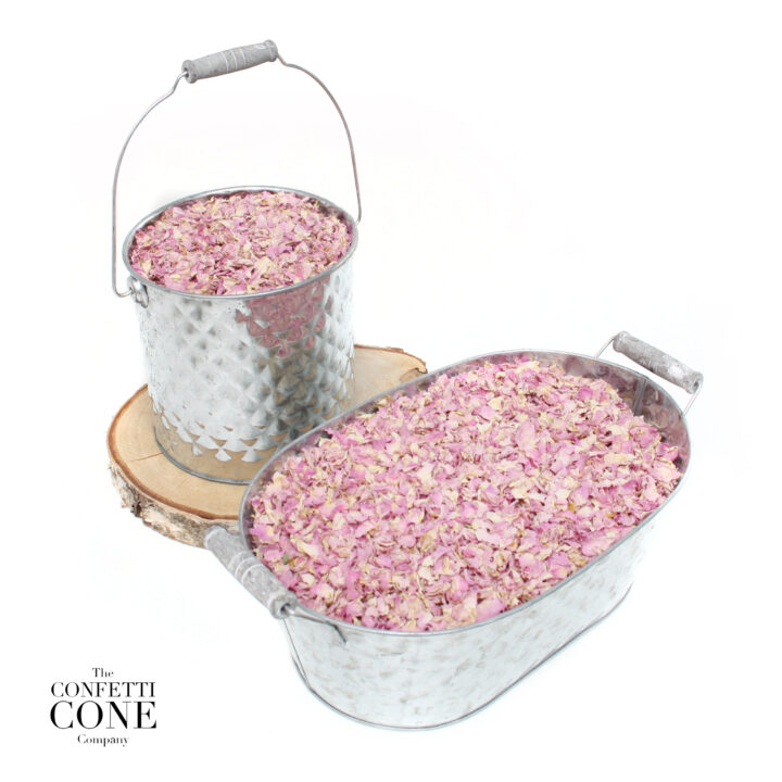 Biodegradable Wedding Confetti Petals in a Bucket Biodegradable Wedding Confetti Petals in a Bucket