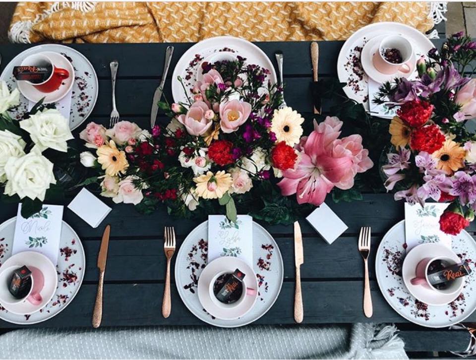 Wildflower Table Decor Idea Wildflower Table Decor Idea